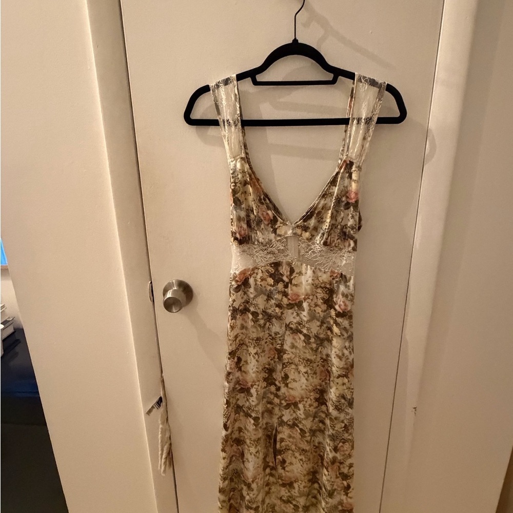 Danielle Bernstein Floral Lace-Inset Satin Midi Dress Size 12